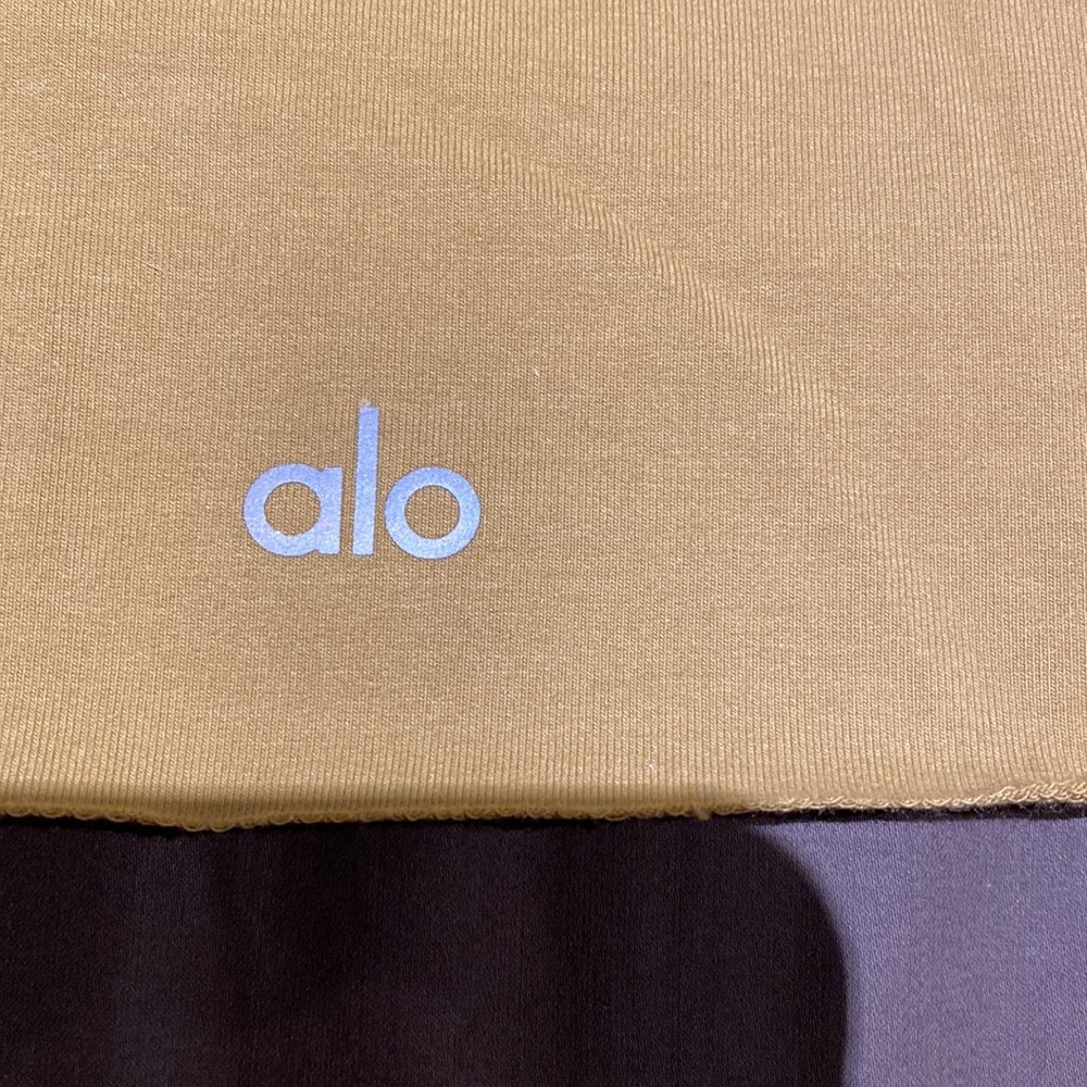 NWT Alo Yoga Double Take Pullover - Picture 10 of 11